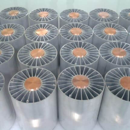 Vapor chamber thermal spreader assembly